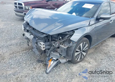 2019 Nissan Altima 2.5 Sv z USA, uszkodzony, nr VIN 1N4BL4DV5KC104987